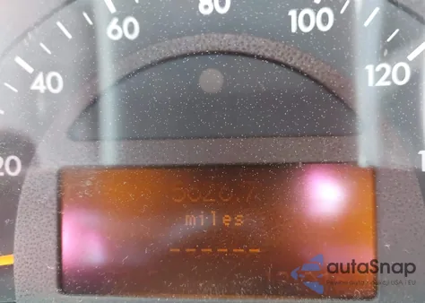 2003 Mercedes-Benz C 240 from USA, damaged, VIN WDBRF61J83A411899